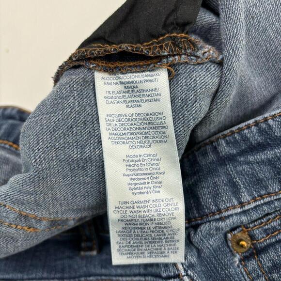 Chaps Daniella Curvy Crop Women's size 14 Dark Wash Blue Denim jeans - Picture 3 of 4